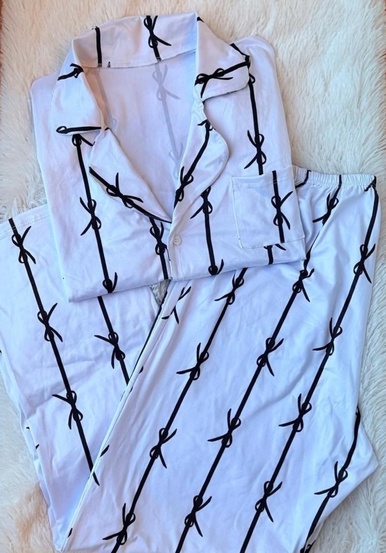 CAMISERO MOÑITOS NEGROS