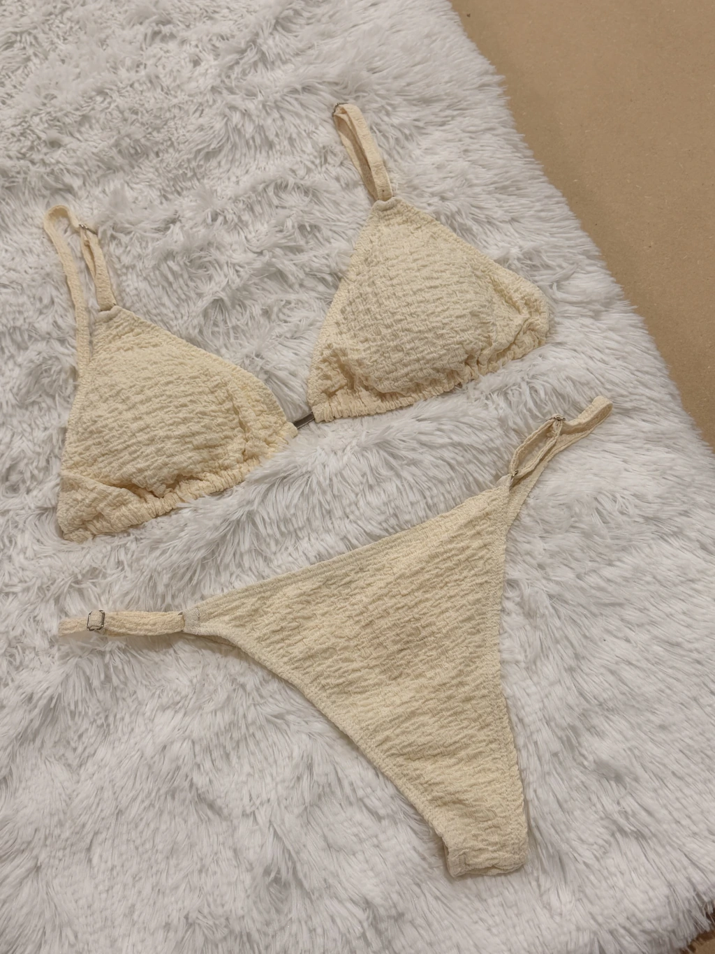 BIKINI CREMA